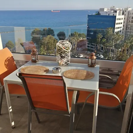 Amazing Sea Place Limassol Exterior photo